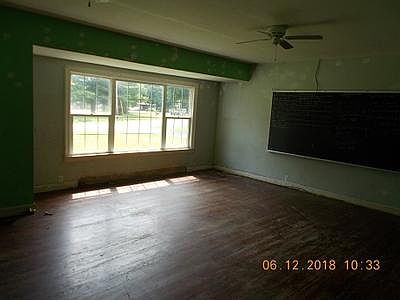3rd image of 2090 S County Road 50 E