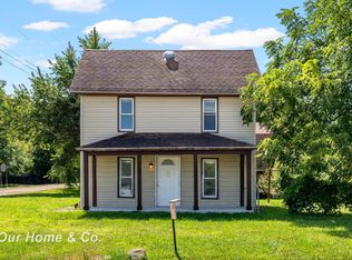 36505 Bismark Rd, New Boston, MI 48164