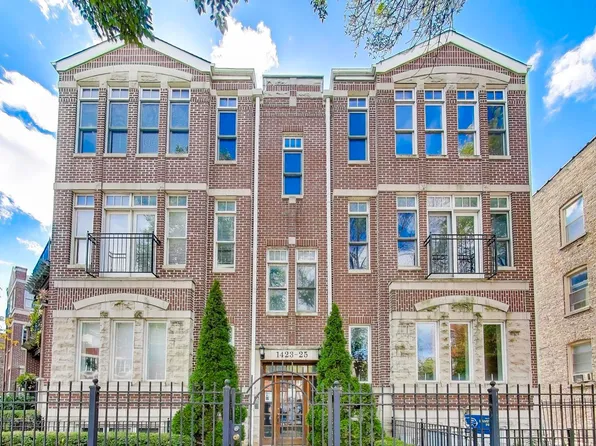 1425 W Victoria St #3, Chicago, IL 60660