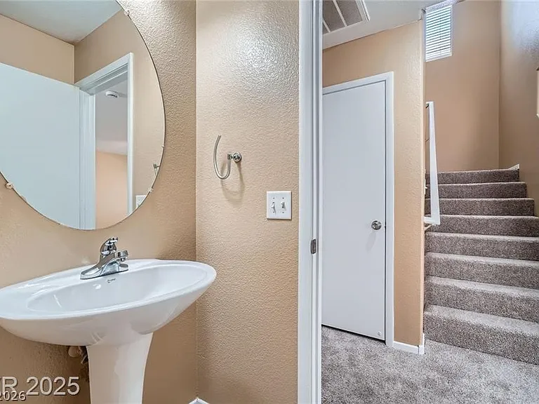 3141 Diamond Crest Ln — Photo 14
