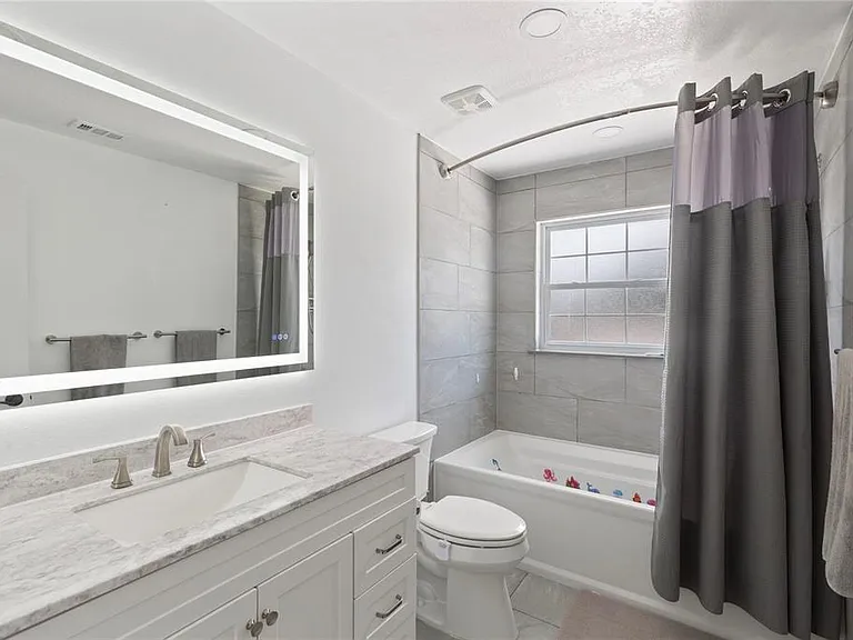 1925 Marla Ct — Photo 28