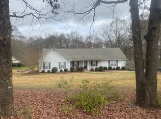 2001 Ross Ln, Locust Grove, GA 30248