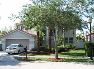 928 Greenwood Rd, Weston, FL 33327