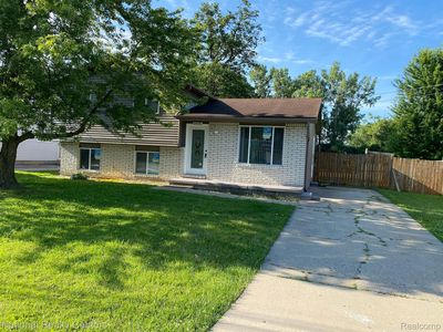 2636 Dashwood Dr, Troy, MI, 48083