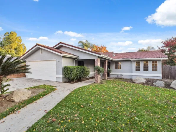 5247 W Los Altos Ave, Fresno, CA 93722