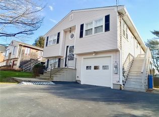 91-93 Reservoir Rd #1, Middletown, RI 02842
