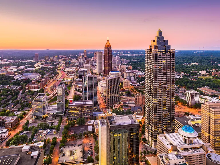 Downtown Atlanta is located 30 minutes from our community.