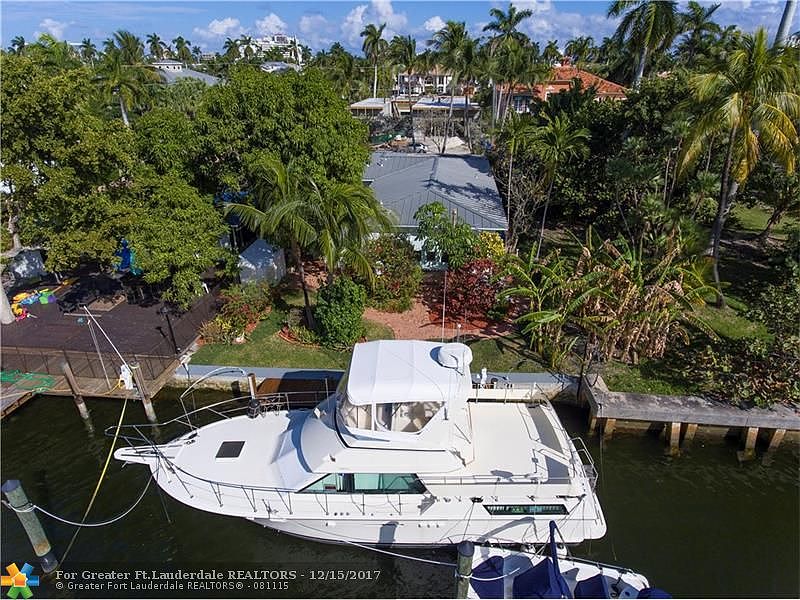 1st image of 521 Coconut Isle Dr