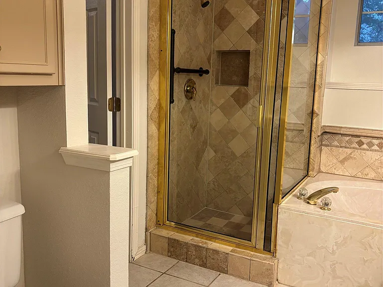 4500 Abelia Dr — Photo 22