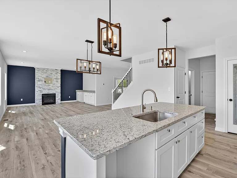 8760 Barrington Dr — Photo 22