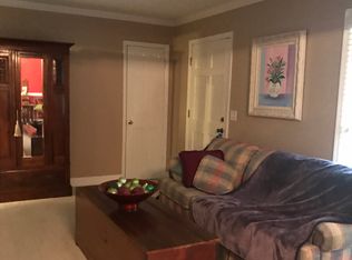210 Cloverdale Dr, Dublin, GA 31021