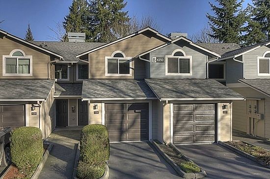 1st image of 4350 W Lake Sammamish Pkwy SE APT 137