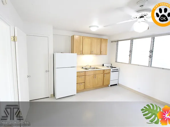 1011, 444 Kuamoo St APT 305, Honolulu, HI 96815