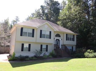 4 Henry Ln, Newnan, GA 30265