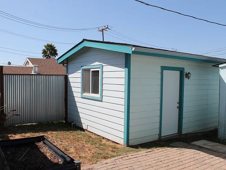 960 Balboa St — Photo 17