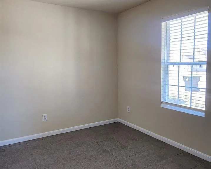 8421 W 1st St #4F — Photo 11