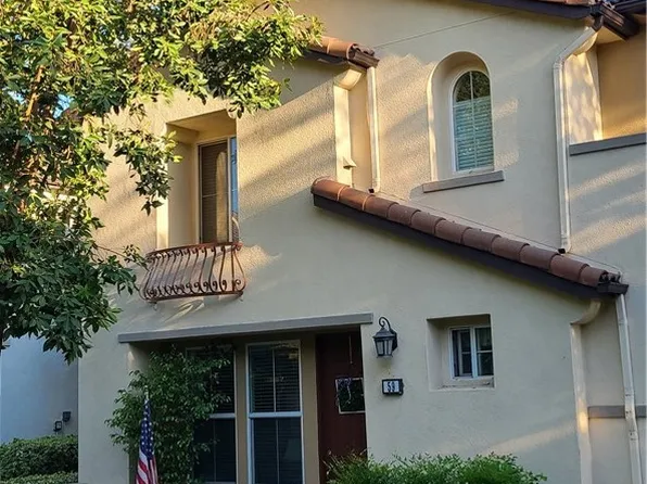 15723 Parkhouse Dr Unit 59, Fontana, CA 92336