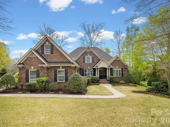 3900 Widgeon Way, Waxhaw, NC 28173