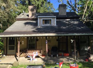 702 Lougeay Rd, Penn Hills, PA 15235