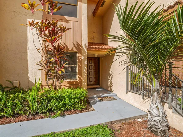 1013 SW 112th Ter, Hollywood, FL 33025