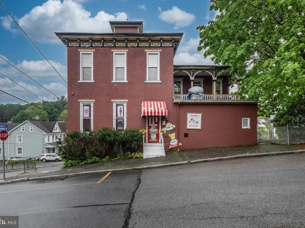300 Lafayette St, Tamaqua, PA 18252