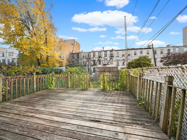 100 Second Street image 8 of 9