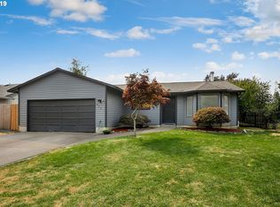 673 NE Country Club Ave, Gresham, OR 97030
