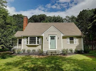 82 Princes Hill Ave, Barrington, RI 02806