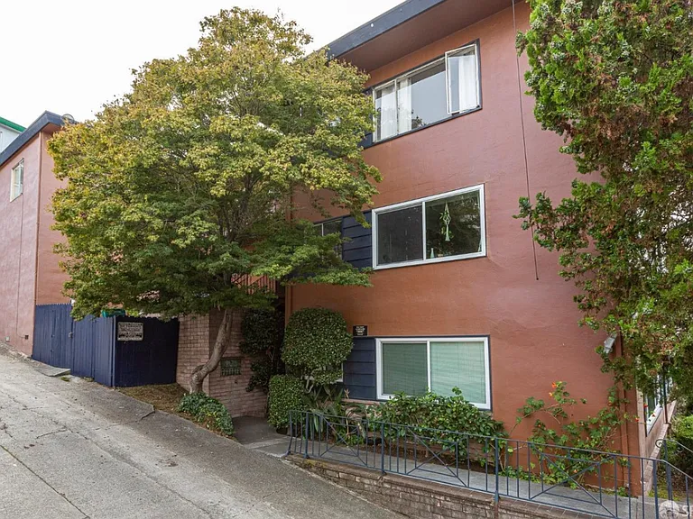 216 Orange St #7 — Photo 2