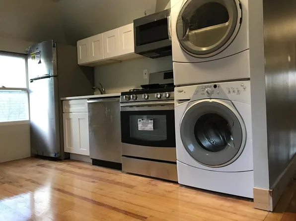 12 Bennett St #3, Boston, MA 02135