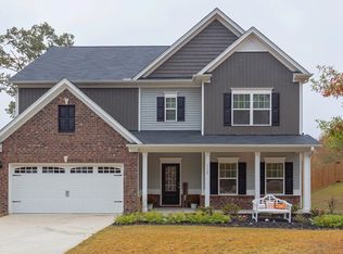 110 Neuse Overlook Dr, Clayton, NC 27527