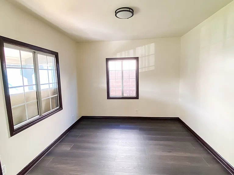 Bedroom #1