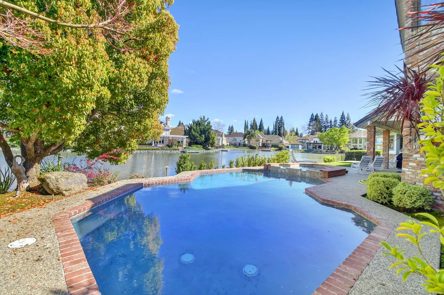 842 Cobble Cove Ln photo 1