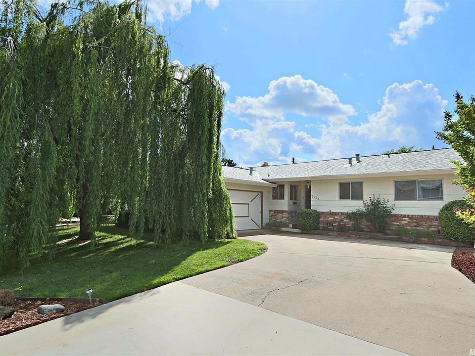 1st image of 7744 Aptos Cir