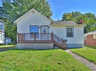 448 6th St, Struthers, OH 44471