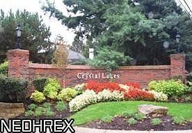 2nd image of 252 Lake Pointe Dr