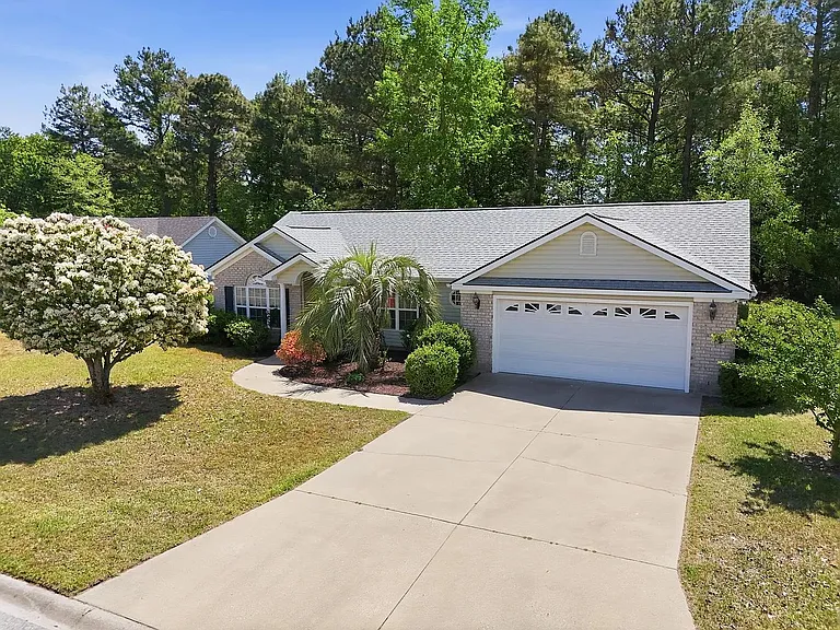 722 Drawbridge Dr — Photo 2