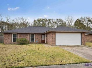 8430 Cody Dr, Baton Rouge, LA 70811