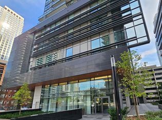 39 Roehampton Ave #3409, Toronto, ON M4P0G1
