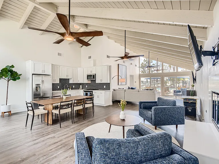 Azul Apartments — Photo 5