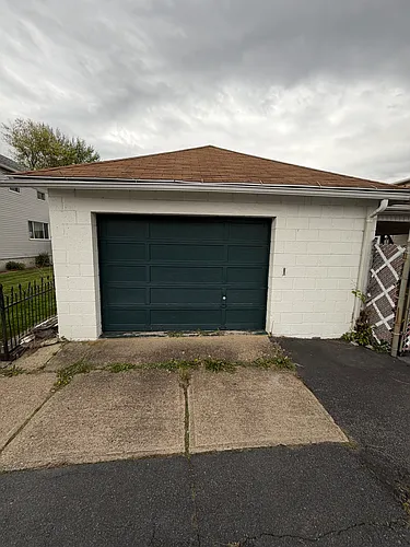 2 Miner St Photo 1