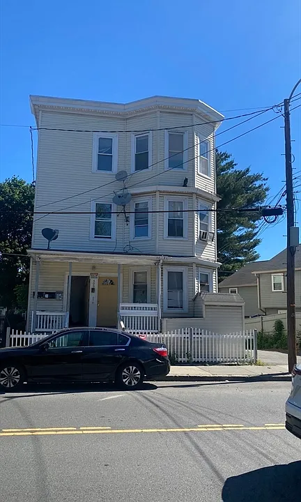 409 Chestnut St #3