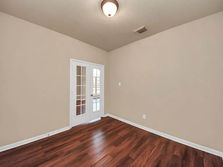 530 Majestic Ridge Dr — Photo 26