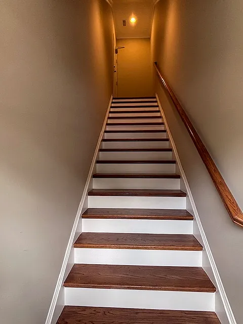 Private stairwell to unit. Only accessible by key or keypad code. - 2112 Acklen Ave #201