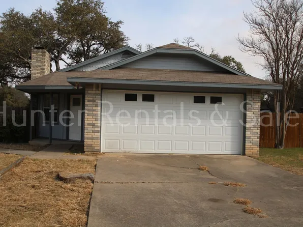 1 Rawhide Cir, Morgans Point Resort, TX 76513