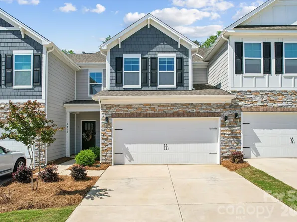 7870 Iron Rd, Sherrills Ford, NC 28673