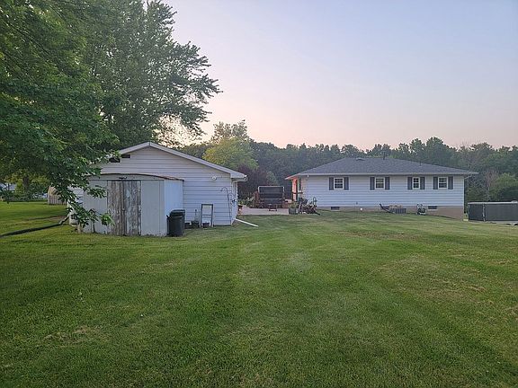 5th image of 734 William Dr