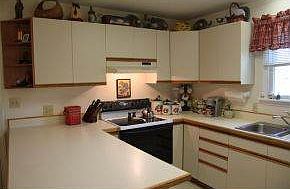 plenty of counter space