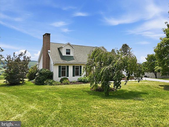 4th image of 522 Green Ln