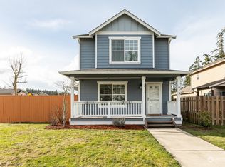 615 NW Oxford Pl, Oak Harbor, WA